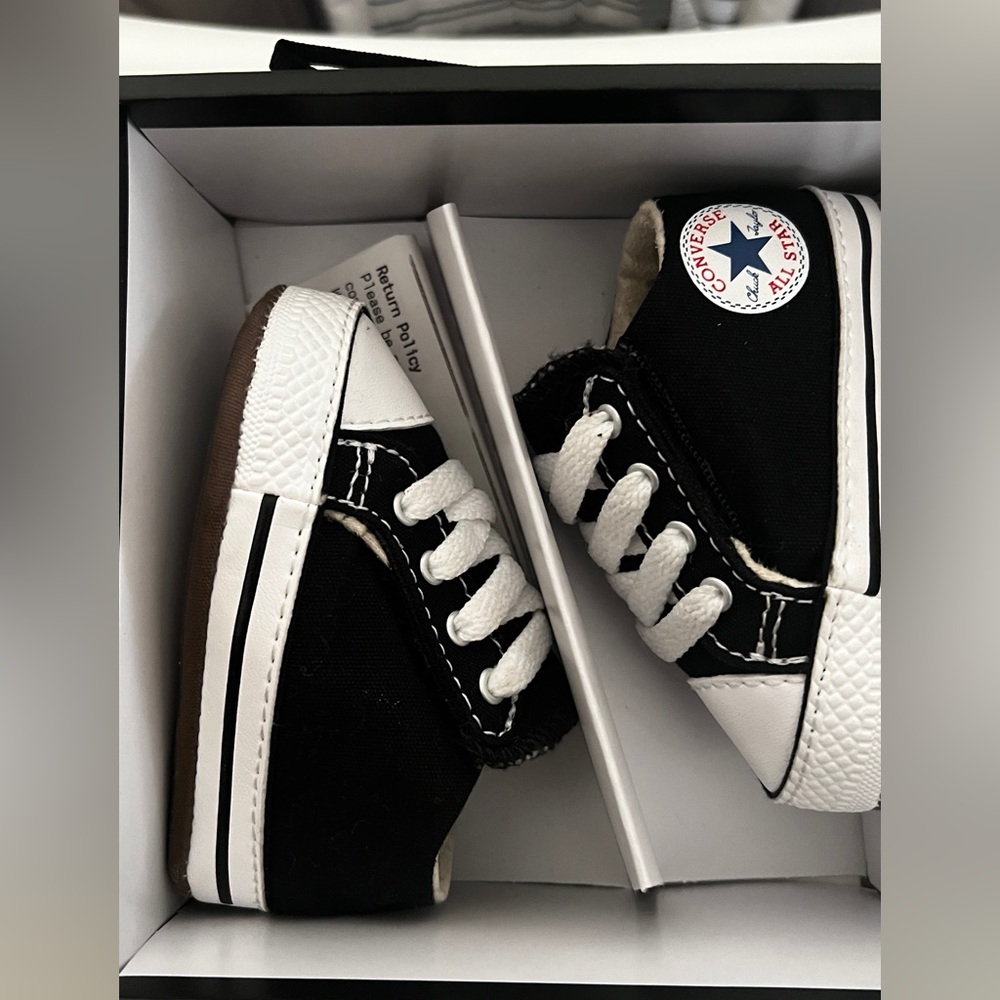 Converse crib shoe 1c